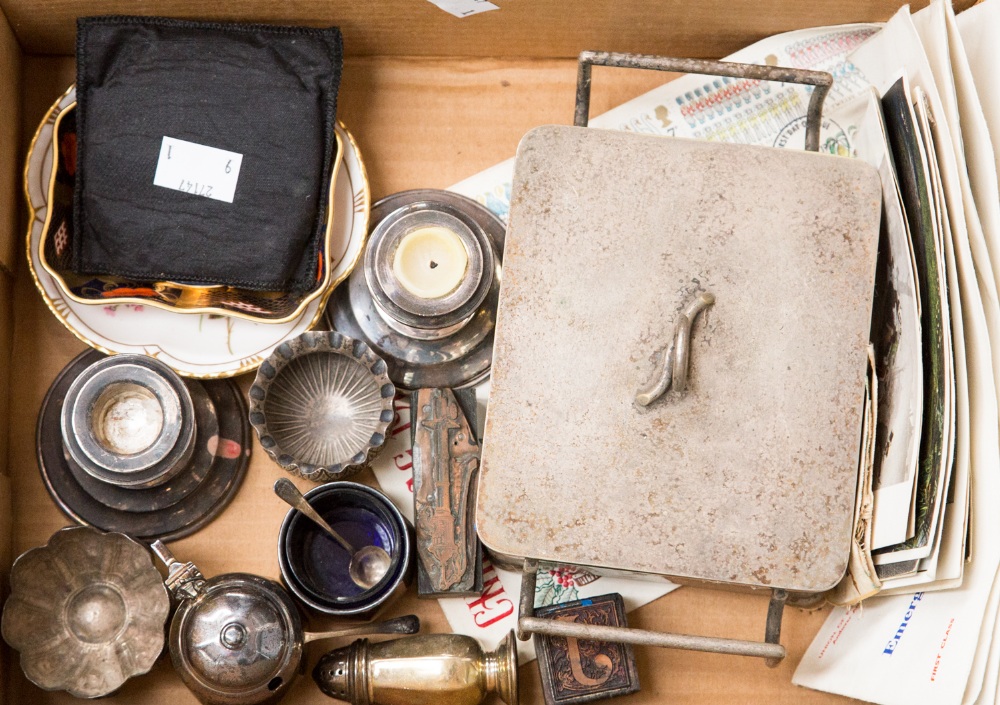 A box of assorted silver items with EPNS, Stratton powder compact