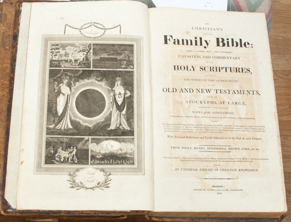 Family Bible 2 volumes, 1810, Manchester (full leather binding)