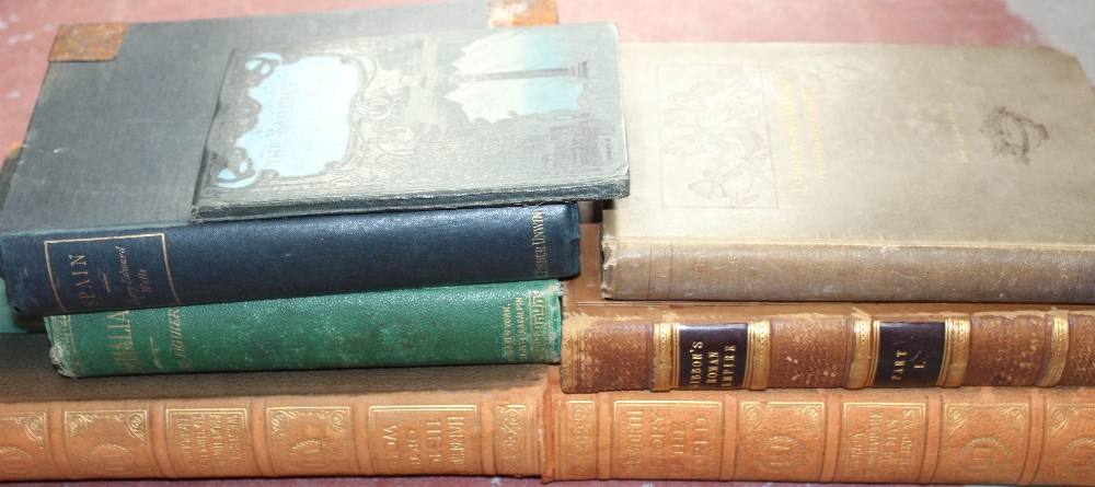 A quantity of leather bound books, including Harmsworth History of the World, Gibbons Roman Empire