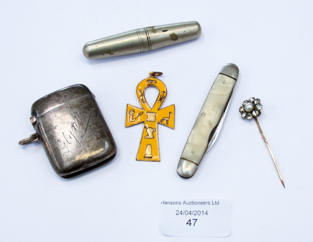 A Birmingham 1898 vesta case, inscribed Glynn; together with an Egyptian yellow metal and enamel (