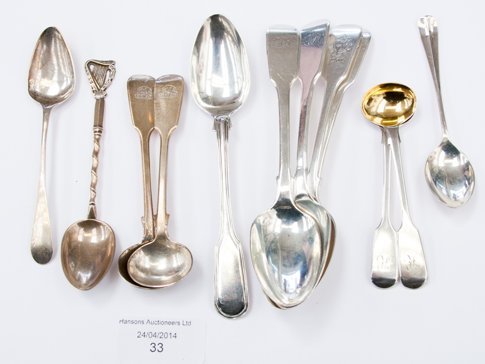 A collection of various silver teaspoons, salt spoons, coffee spoons, etc, including Dublin 1889,