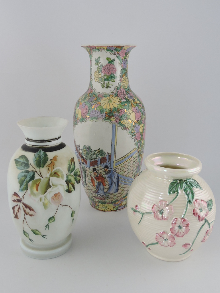 A Maling white lustre ribbed globe shaped vase, with peony rose pattern, H. 14cm; together with an