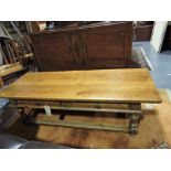 A quality 18th Century design oak coffee table fitted two drawers on turned baluster legs with