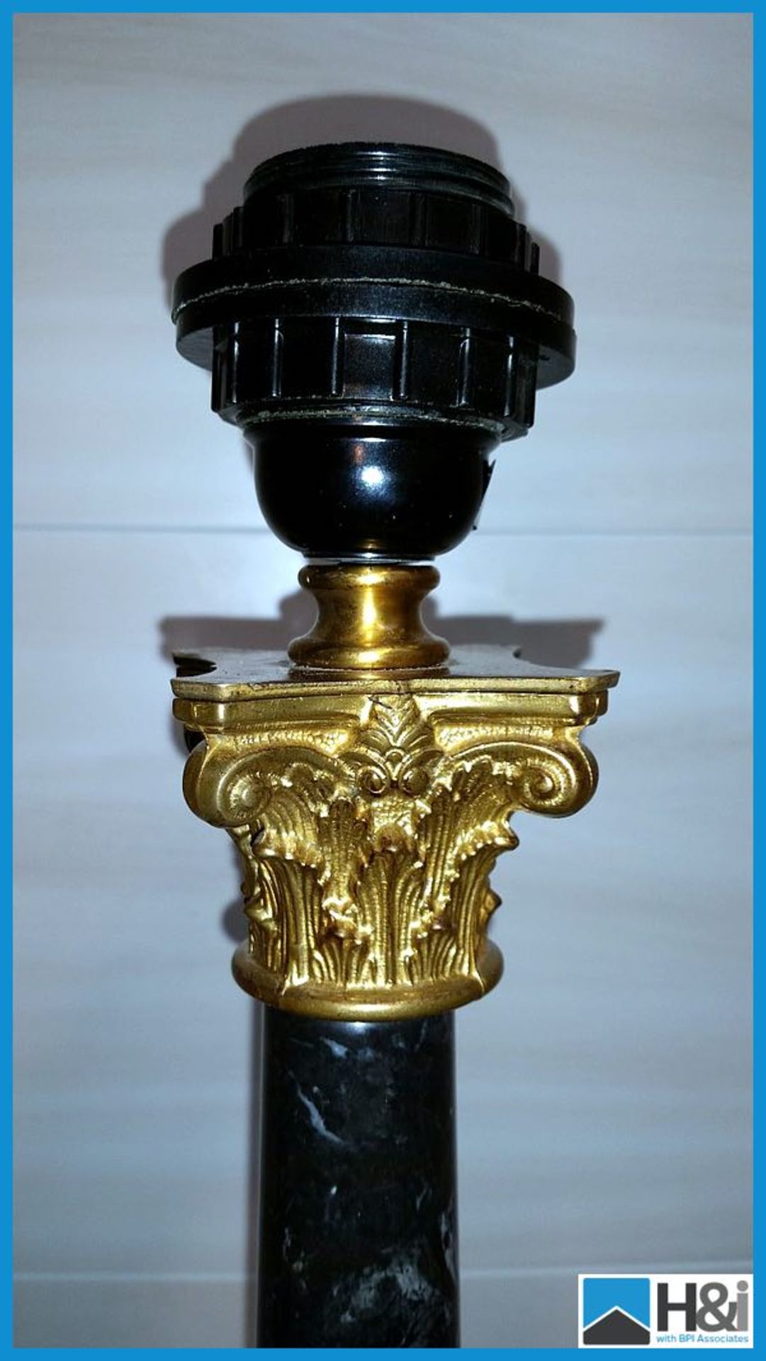 TL200 Square based table lamp with Italian Brazilian Black Marble 143mm Gold Base H540mm Not - Image 3 of 4