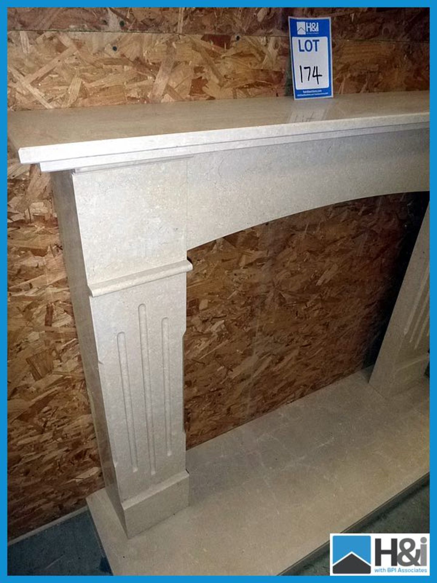 Unused Marble fireplace surround with hearth stone, outer dimensions 1230 mm wide x 1060 mm high, - Image 2 of 4
