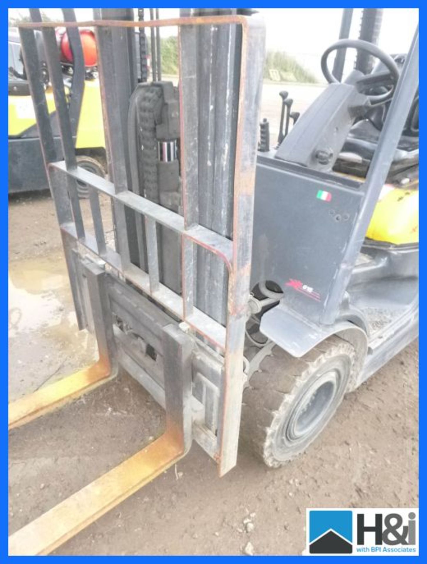 OM XG15. 1500 kg Gas forklift. Side shift. Double mast. HOURS 9370.4. In working order. Viewing - Image 5 of 7