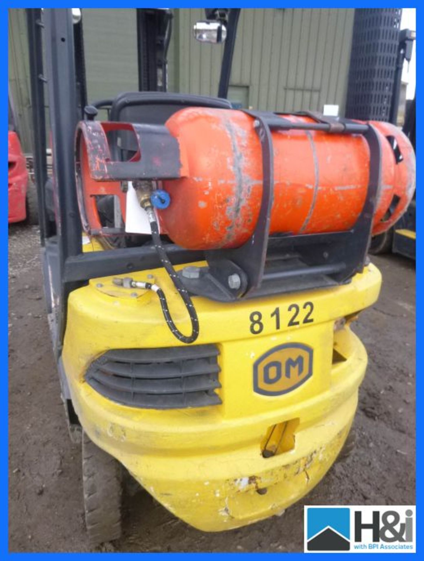 OM XG15. 1500 kg Gas forklift. Side shift. Double mast. HOURS 9370.4. In working order. Viewing - Image 6 of 7