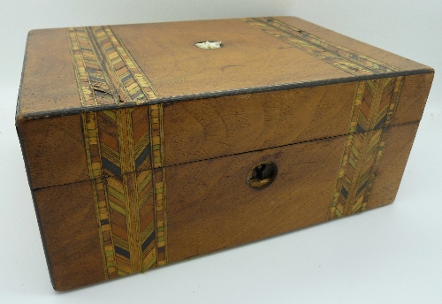 An inlaid workbox, width 21cm