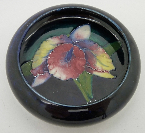 A Moorcroft bowl, diameter 11cm