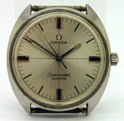 A gentleman`s stainless steel Omega Seamaster Cosmic automatic wristwatch, the circular silver
