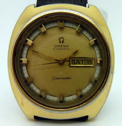 A gentleman`s plated Omega Seamaster automatic wristwatch, the circular gold dial with a raised