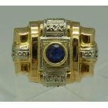A yellow metal set sapphire ring, weight
