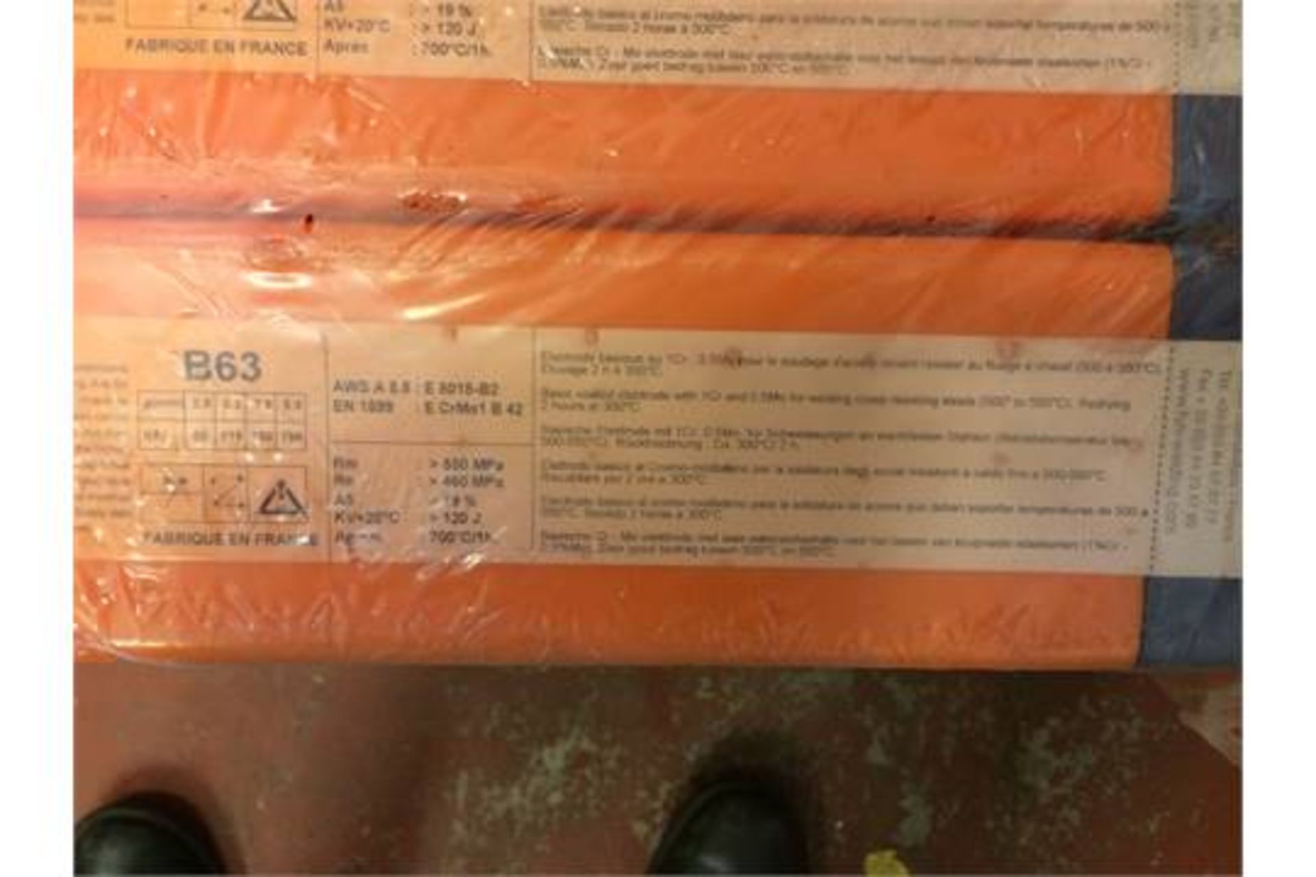 5 Boxes x Selectarc B63 2.5mm x 350mm 220 Welding Rods 4.5kg Pack Basic Electrode 8018-B2 - Image 2 of 3