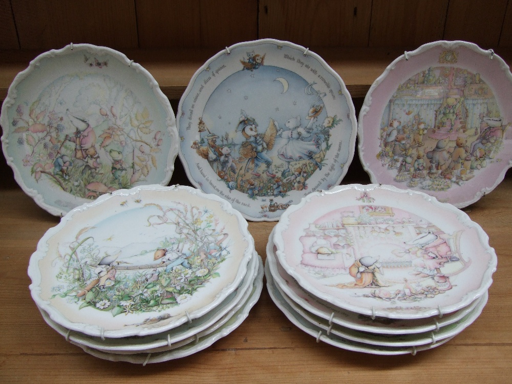 Royal Doulton 'The Wind in the Willows' 1984 and 'The Owl and the Pussy-cat' 1987 plates decorated