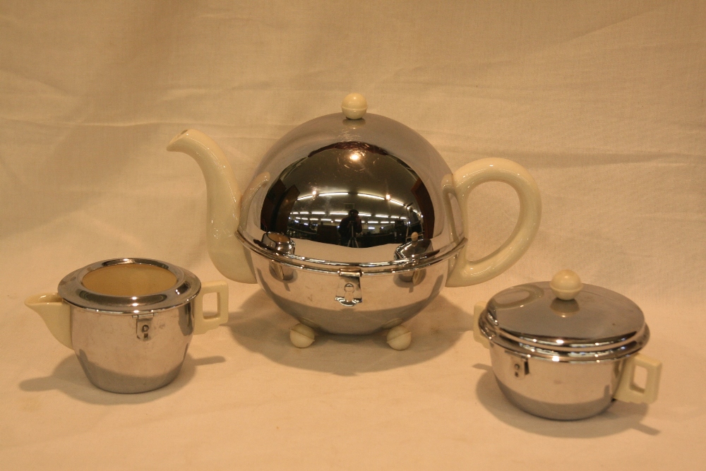 A Heatmaster insulated three piece teaset