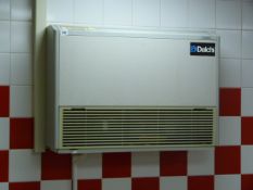 Delchi Air Conditioning Unit