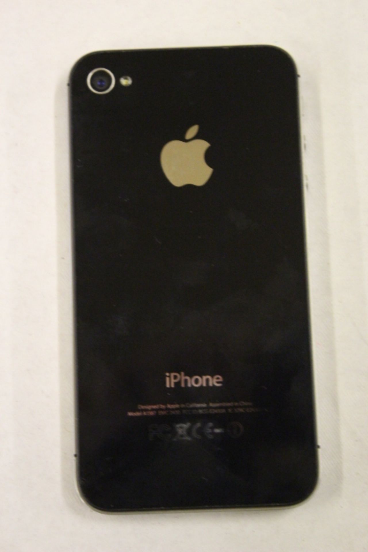 V Apple iPhone 4S Black - Powers Up (559) - Image 2 of 2