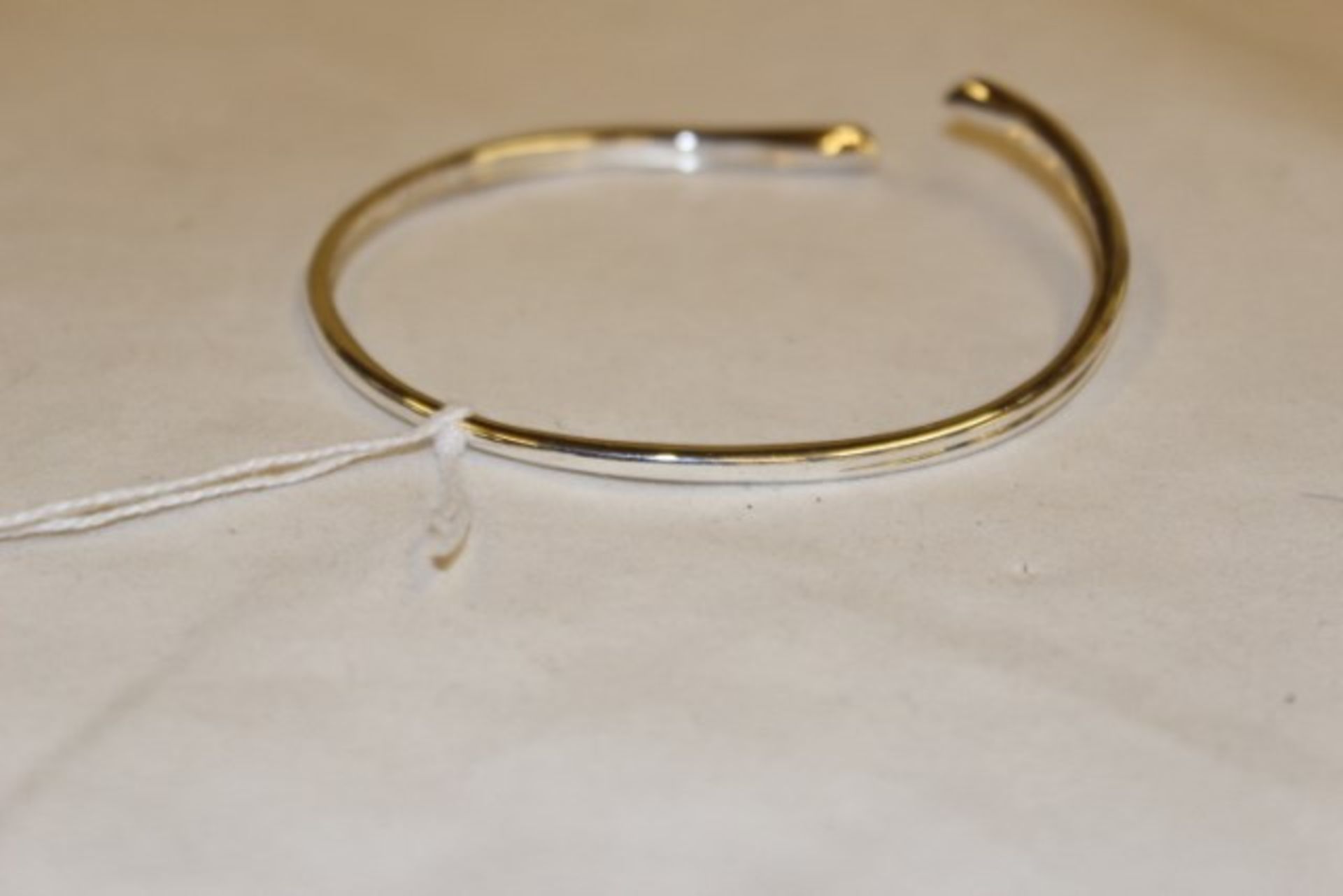 V WM Heart End Bangle X  2  Bid price to be multiplied by Two