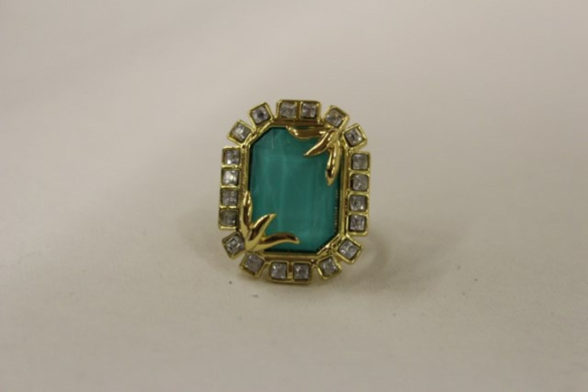 V YM Turquoise & White Stone Ring