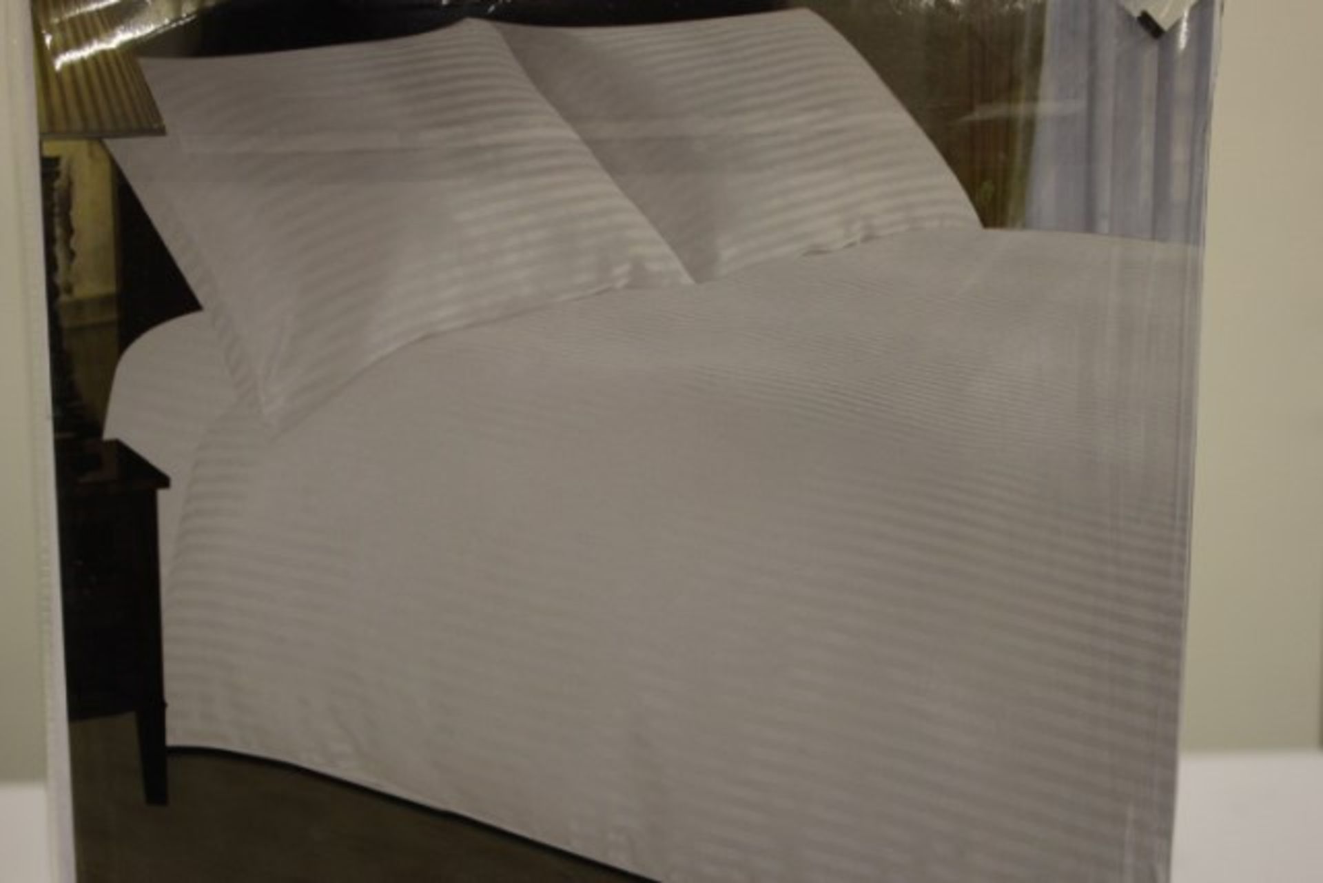 V White Double Bed Egyptian Stripe Fitted Sheet RRP29.99 X  2  Bid price to be multiplied by Two