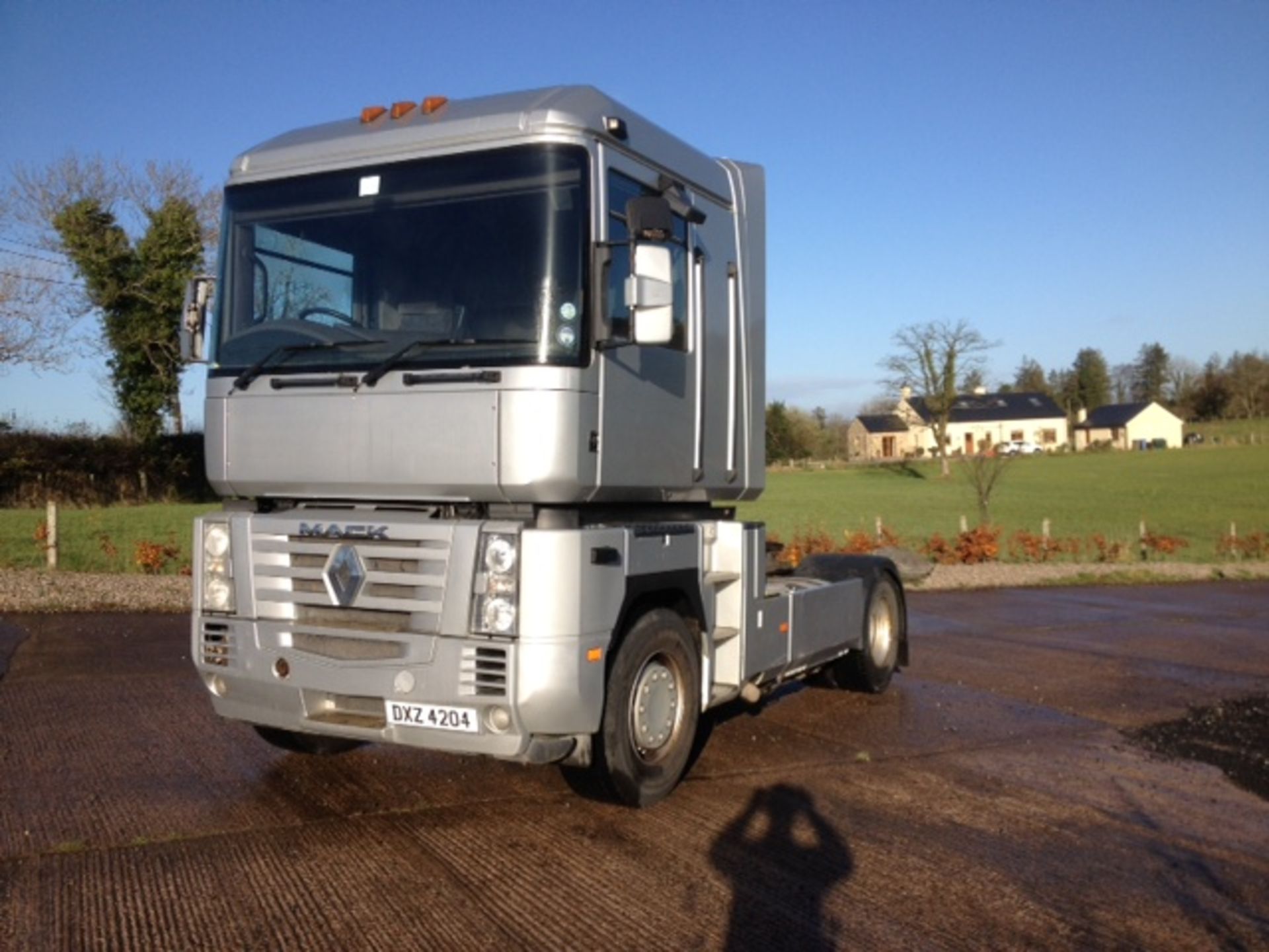 2005 Renault Magnum 480 "MACK", sliding 5th wheel, 4x2