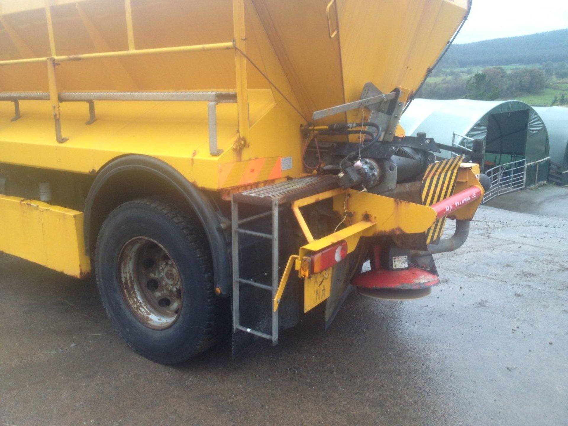 2003 (53) DAF LF55 220 c/w Whale Gritter, only 24000kms
Reg. FX53 KNA - Image 7 of 11