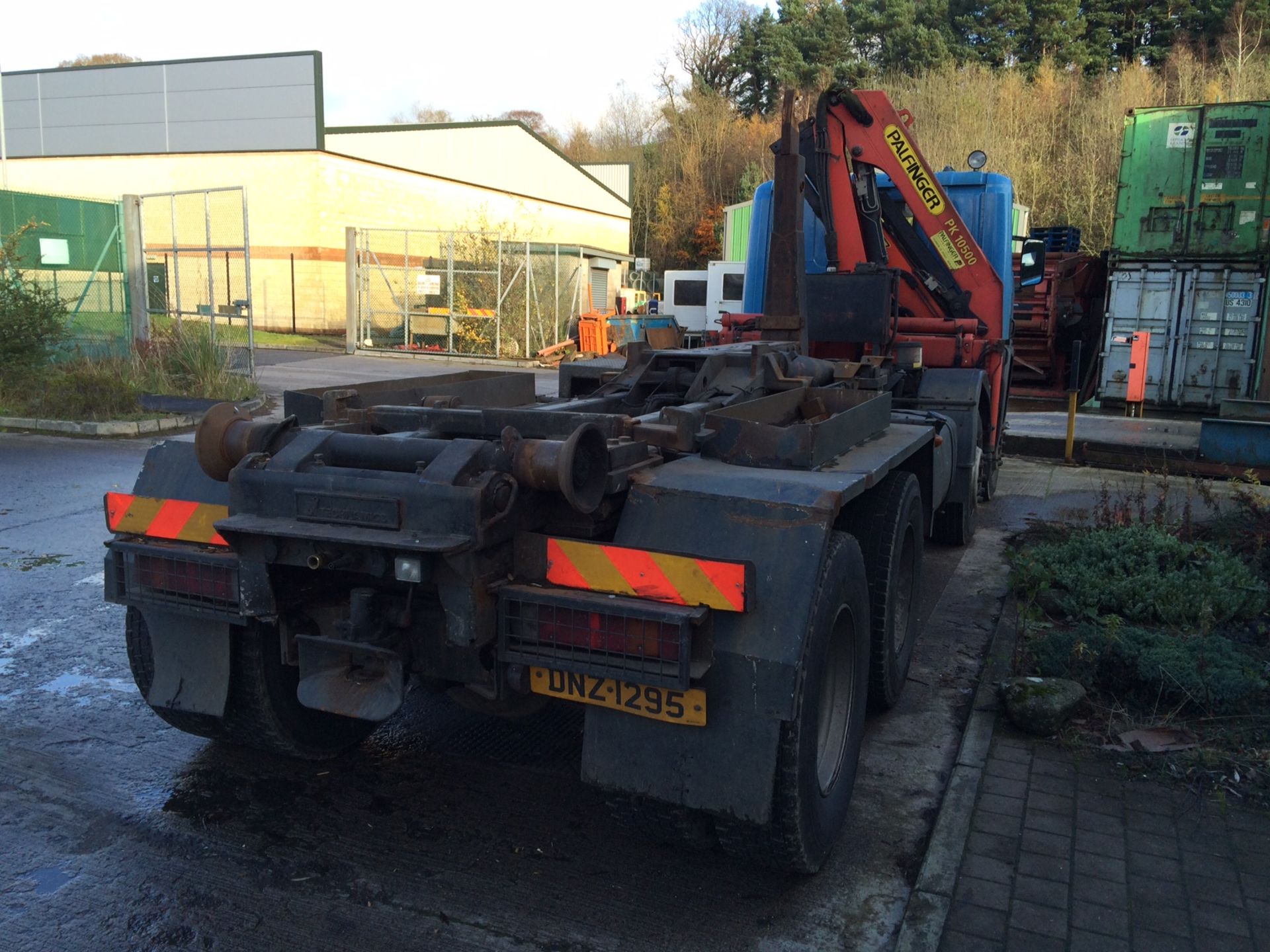 Reg DNZ 1295 yr1999 Scania 114 (360) 8 wheel hook loader c/w Palfinger PK 10500 Hiab - Image 6 of 7