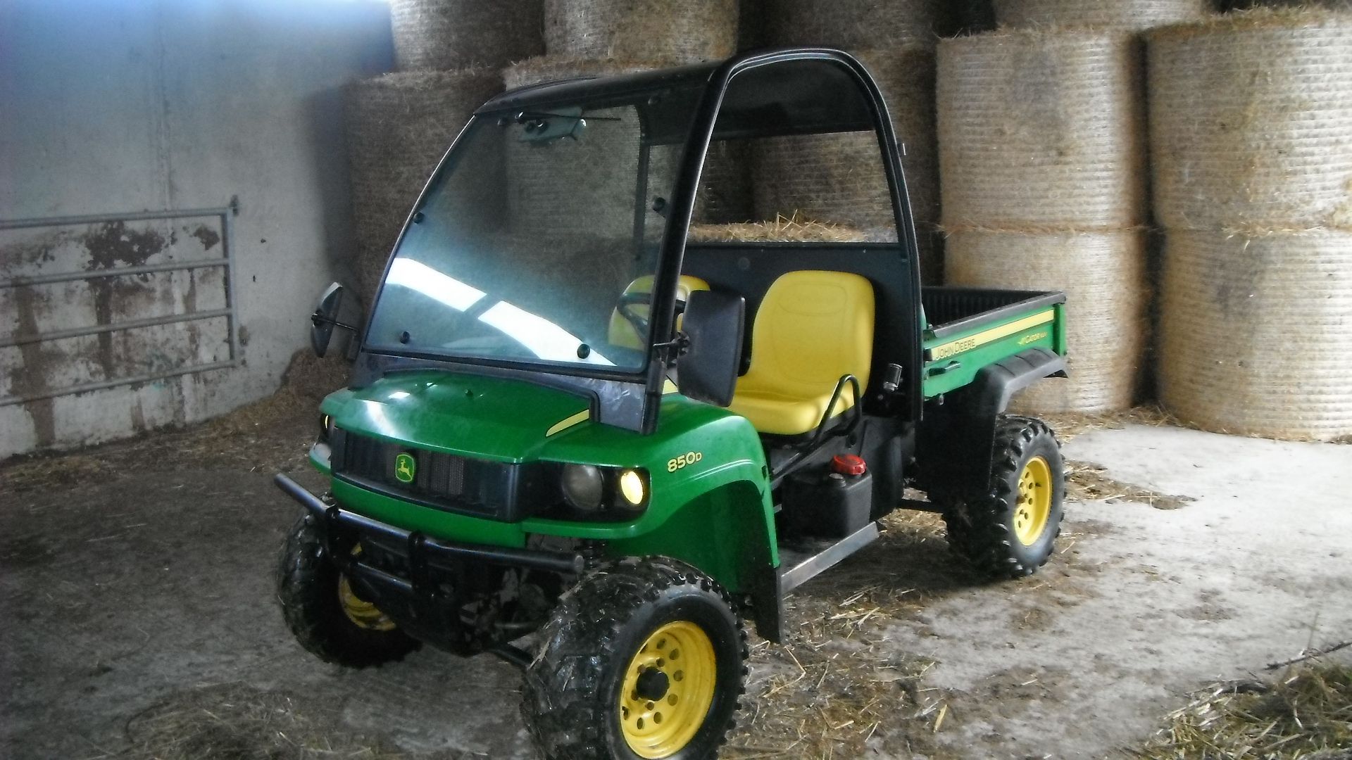 2010 John Deere 850D Gator, 1947 hours - Image 6 of 16