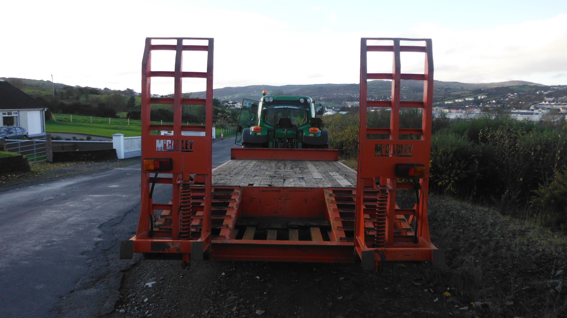 December 2005 McCauley 16ton Agri Drawbar loader c/w Hyd Brakes, Safe Brake & Ramps - Image 4 of 7