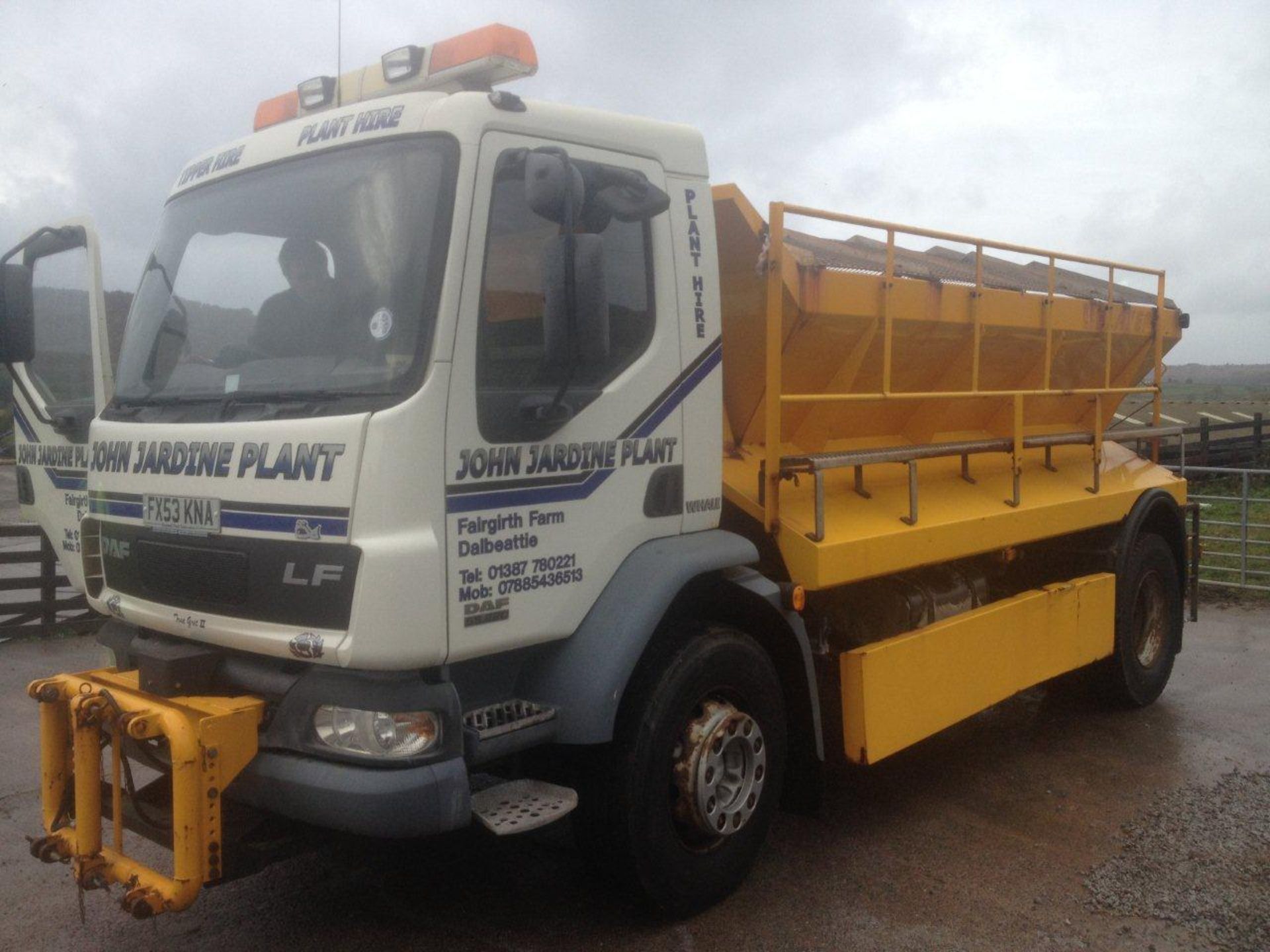 2003 (53) DAF LF55 220 c/w Whale Gritter, only 24000kms
Reg. FX53 KNA