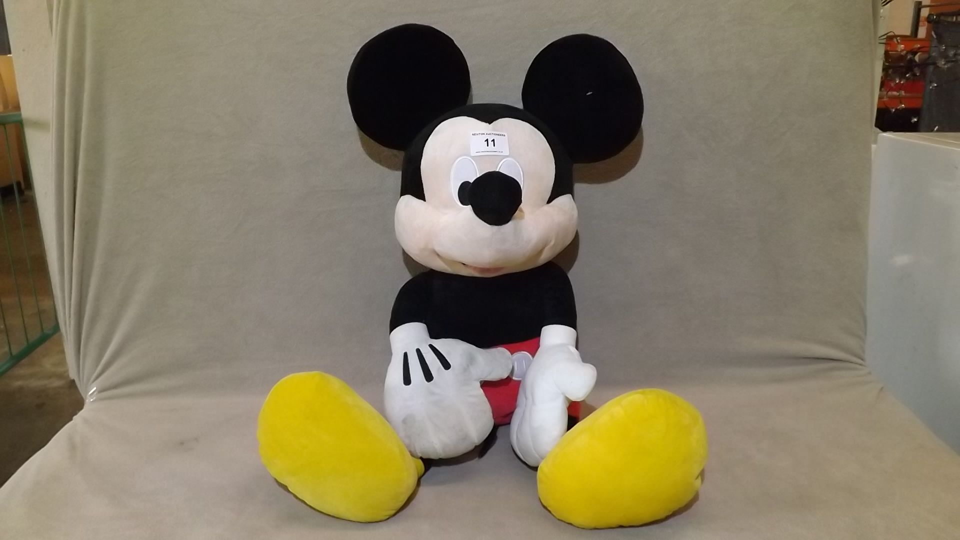 1 MICKEY MOUSE CUDDLY TOY RRP £39.99