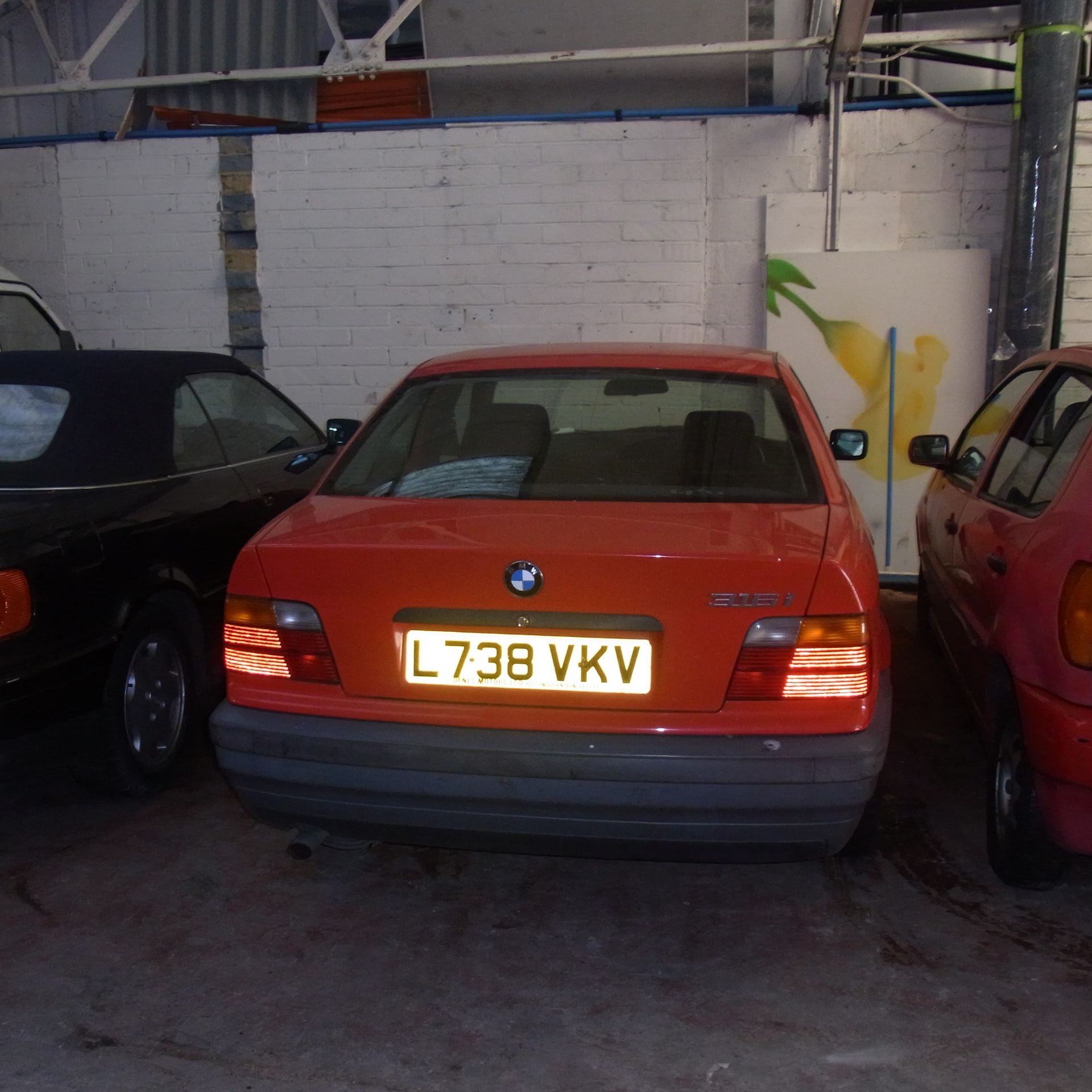 Lot 12 - L738 VKV BMW 316I with V5 - Image 3 of 3