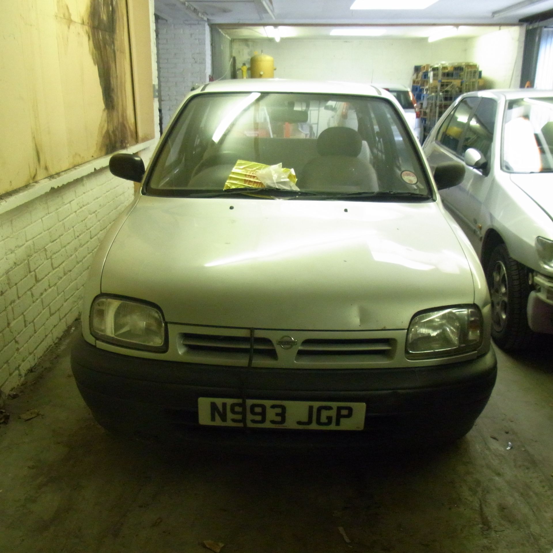 N993 JGP Nissan Micra L with V5