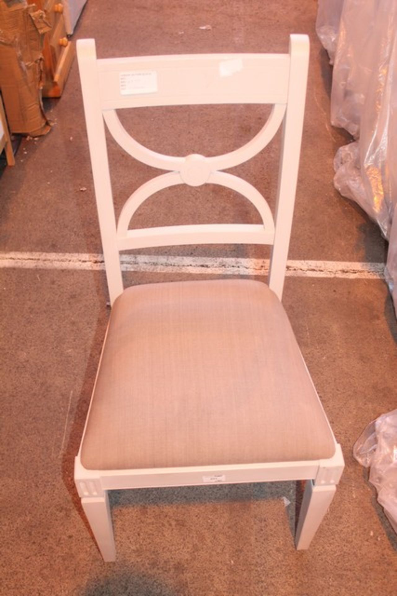 1 x GREY WOODEN AND GREY FABRIC UPHOLSTERED DINING CHAIR (4277) RRP£300 (24.10.14)  *Please note