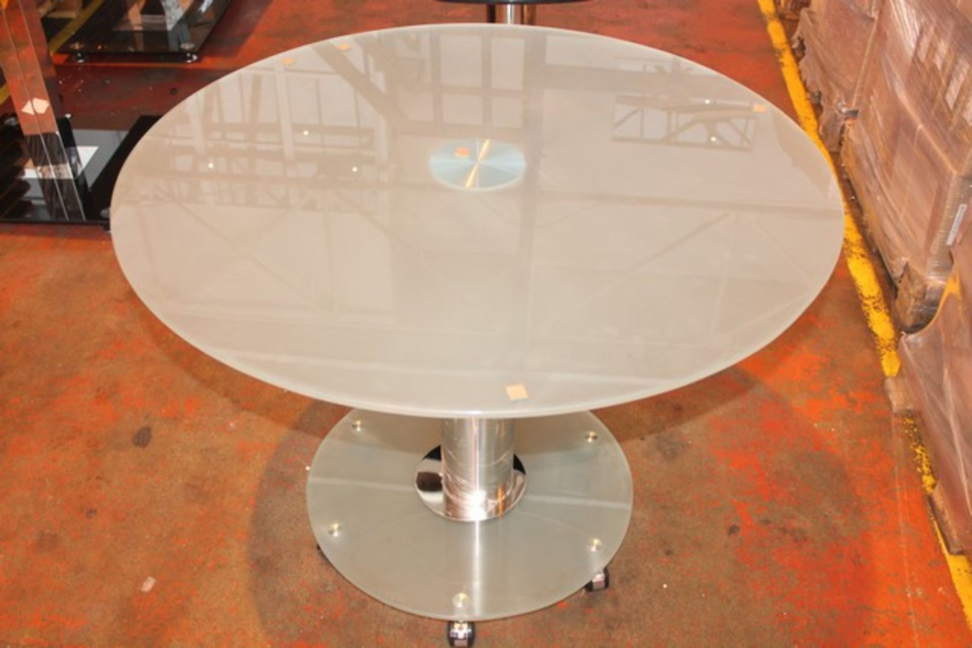 1 x VENICE 100CM FROSTED GLASS AND CHROME ROUND DINING TABLE RRP £250  *PLEASE NOTE THAT THE BID