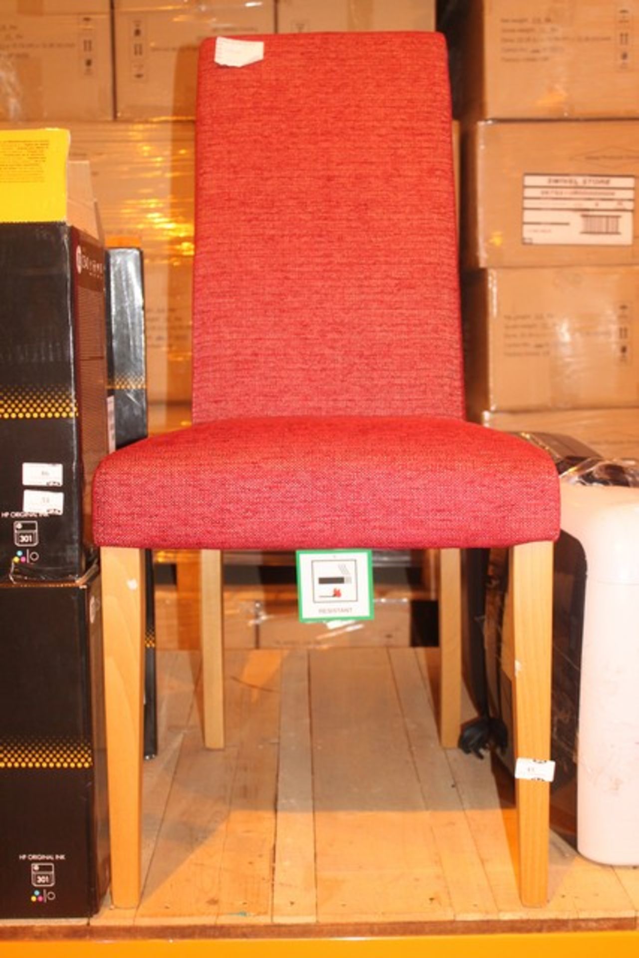 1 x RED FABRIC AND LIGHT OAK DINING CHAIR (3844) RRP 100   *PLEASE NOTE THAT THE BID PRICE IS