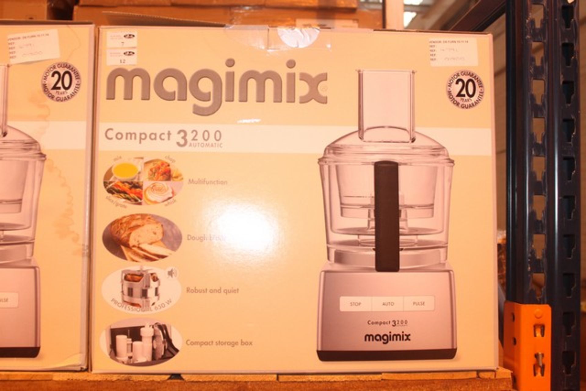 1 x BOXED MAGIMIX COMPACT 3200 AUTOMATIC FOOD PROCESSOR (4791) RRP 180 (10/11/2014)  *PLEASE NOTE