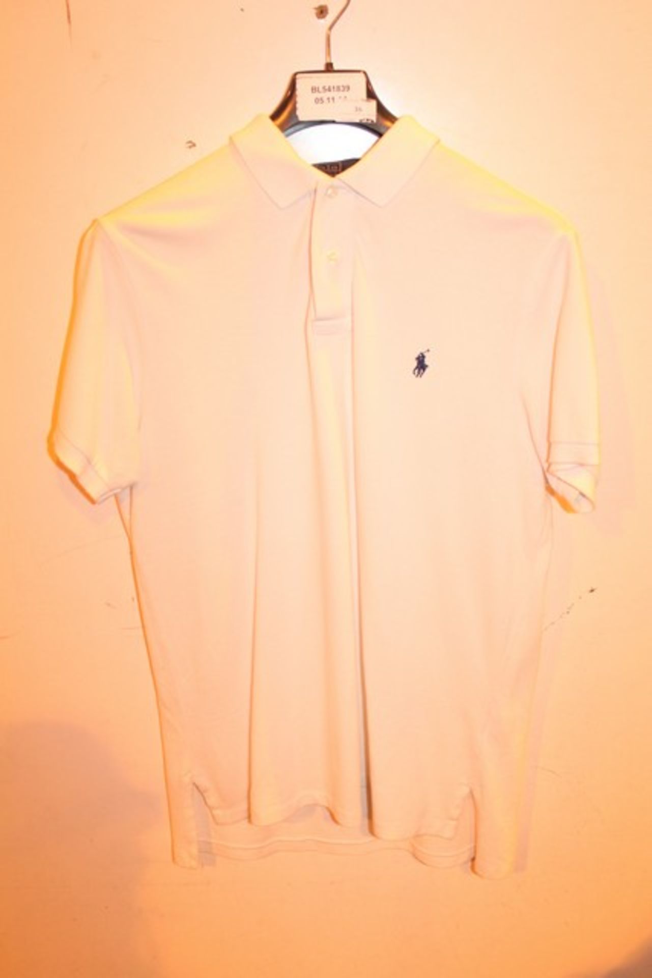 1 x SIZE LARGE POLO RALPH LAUREN CUSTOM FIT WHITE POLO NECK TSHIRT (541839)  *PLEASE NOTE THAT THE