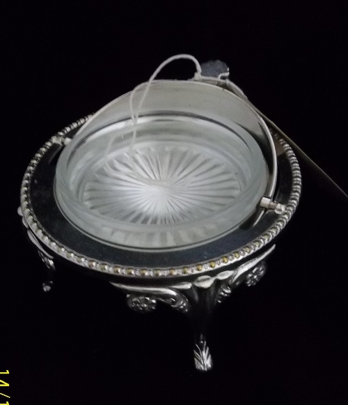 Silver plated butter dish with engraved swivel lid & a glass bowl - Image 2 of 2