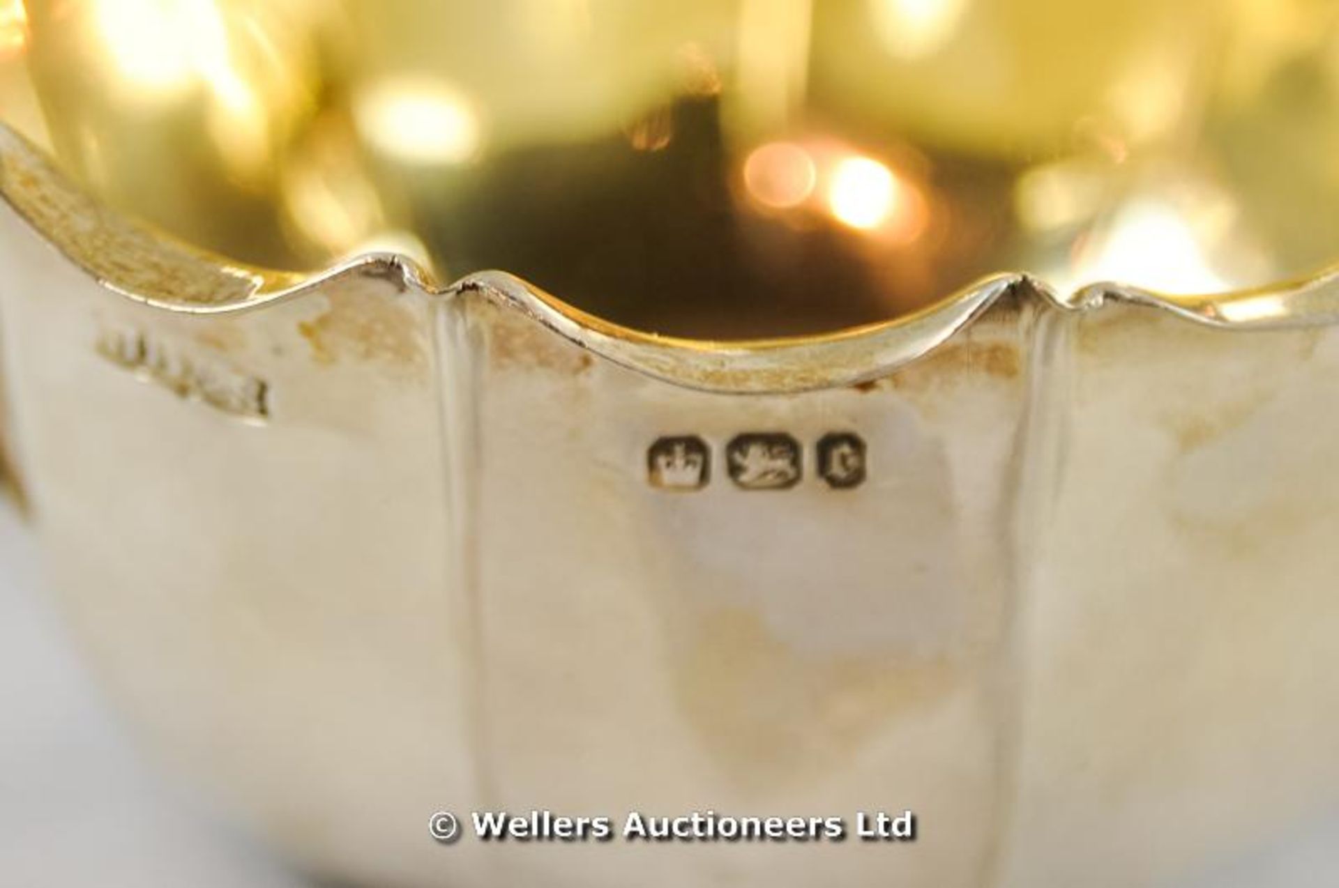 *An Art Deco silver sauce boat, London 1933, and a Victorian silver cream jug, Sheffield 1895, total - Image 5 of 5