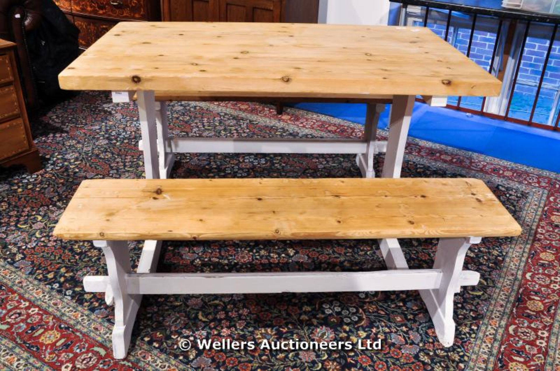 A pine conservatory table with two benches, legs and stretchers painted white - Image 2 of 5