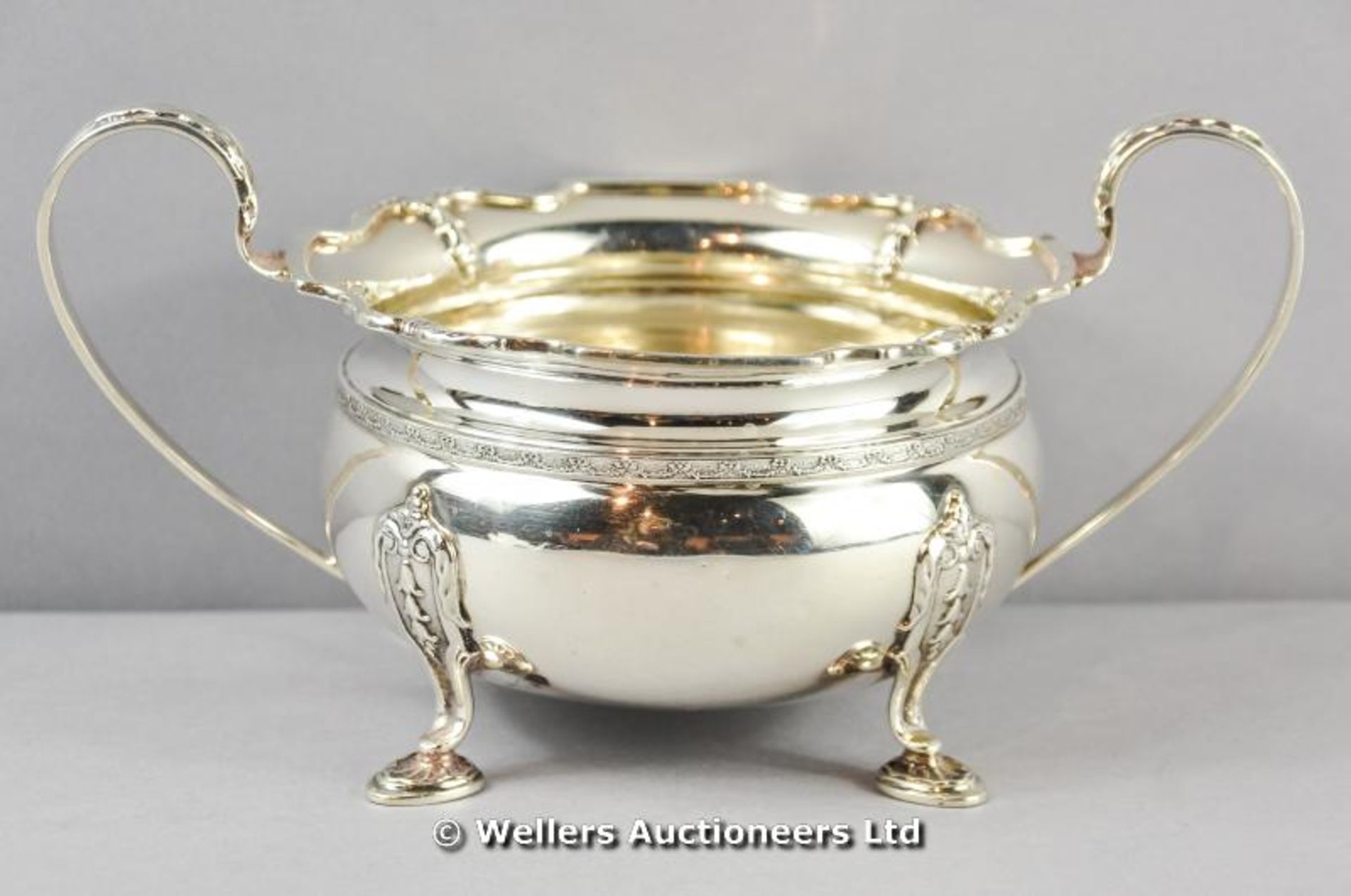 *A silver 2 handles 4 footed sugar bowl, Birmingham 1938, 325 gms (Lot subject to VAT)