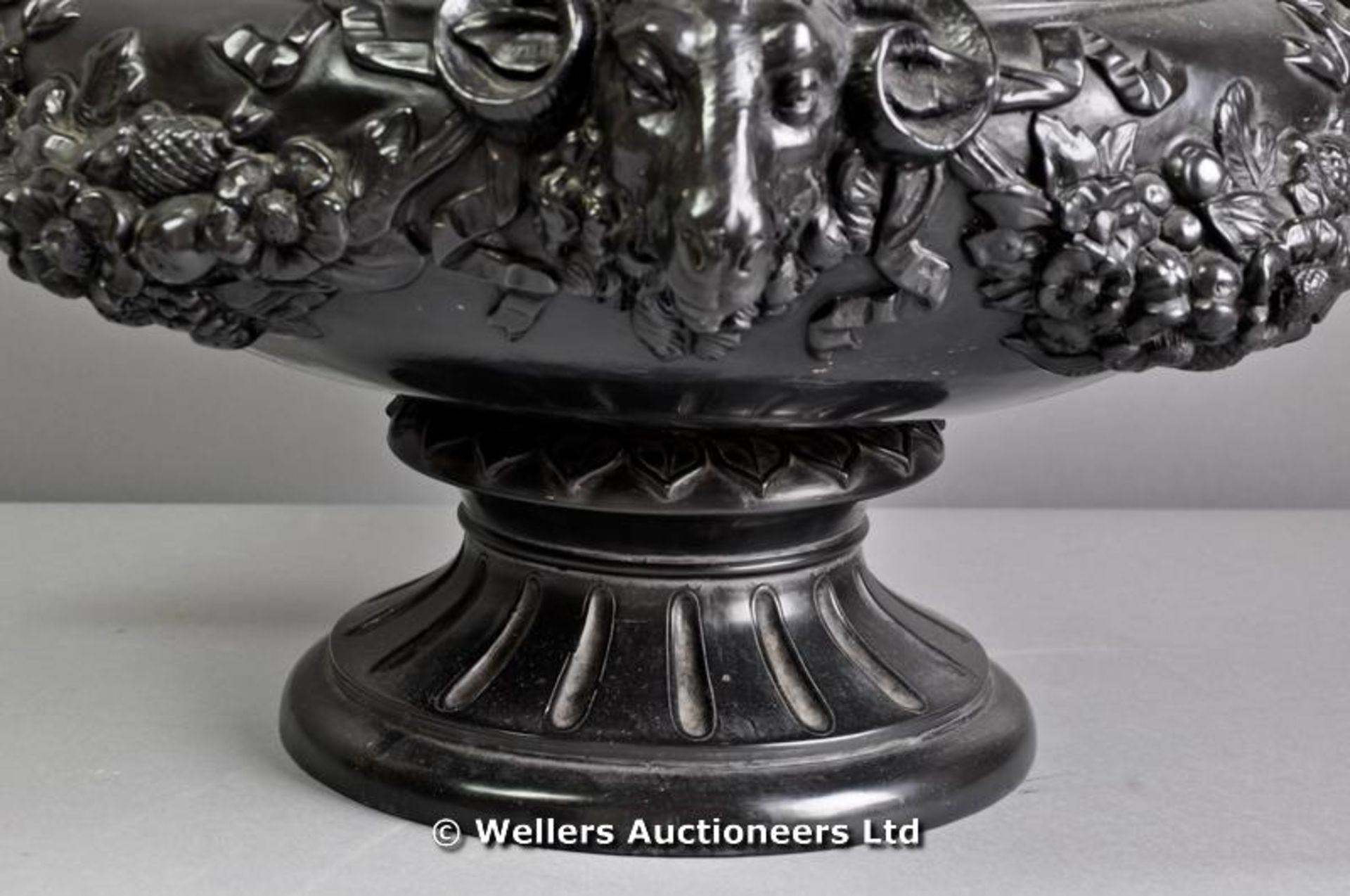 A bronze pedestal planter with rams had detail with swags - Image 4 of 4
