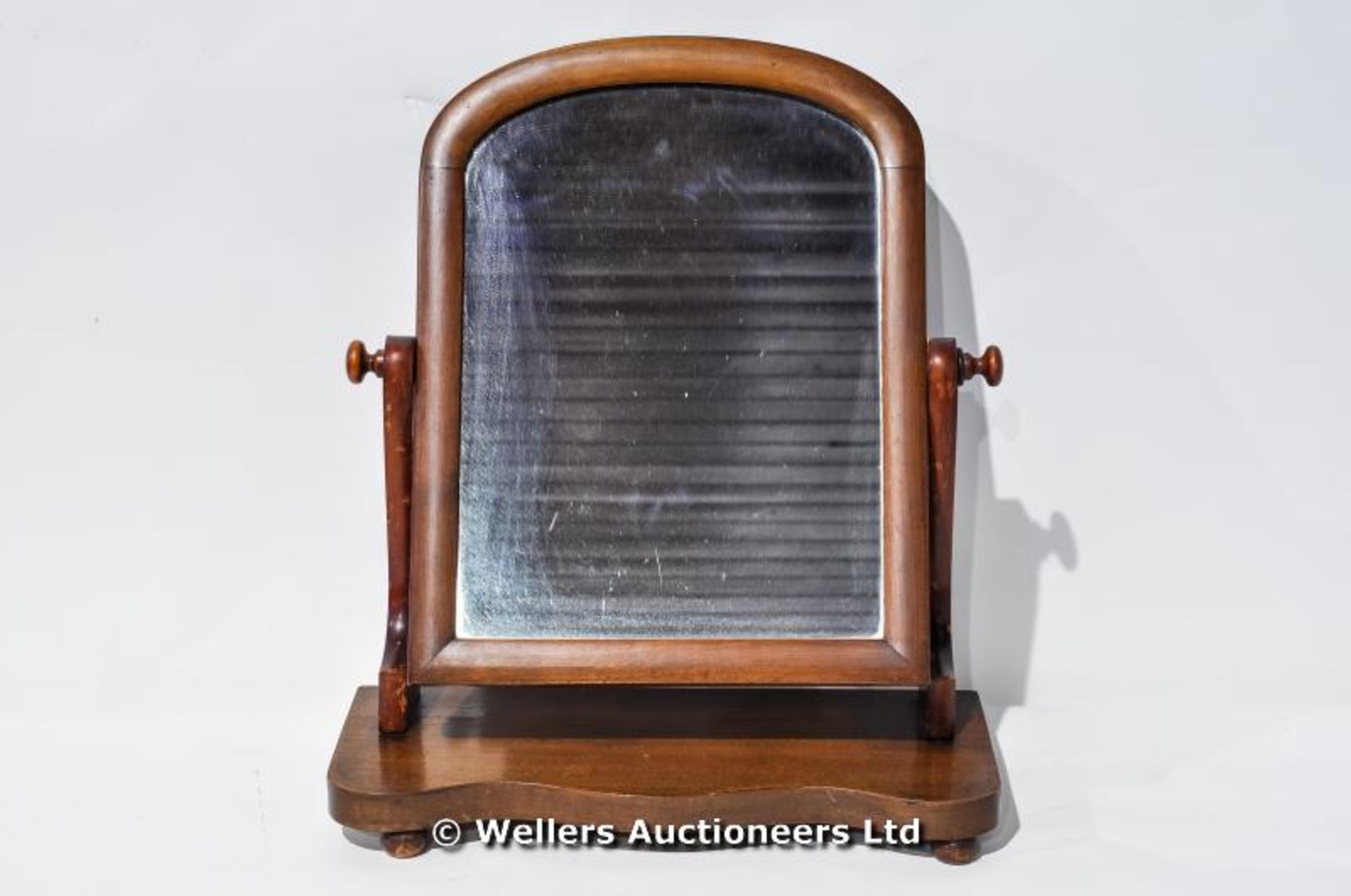 A mahogany toilet swing mirror, C1900