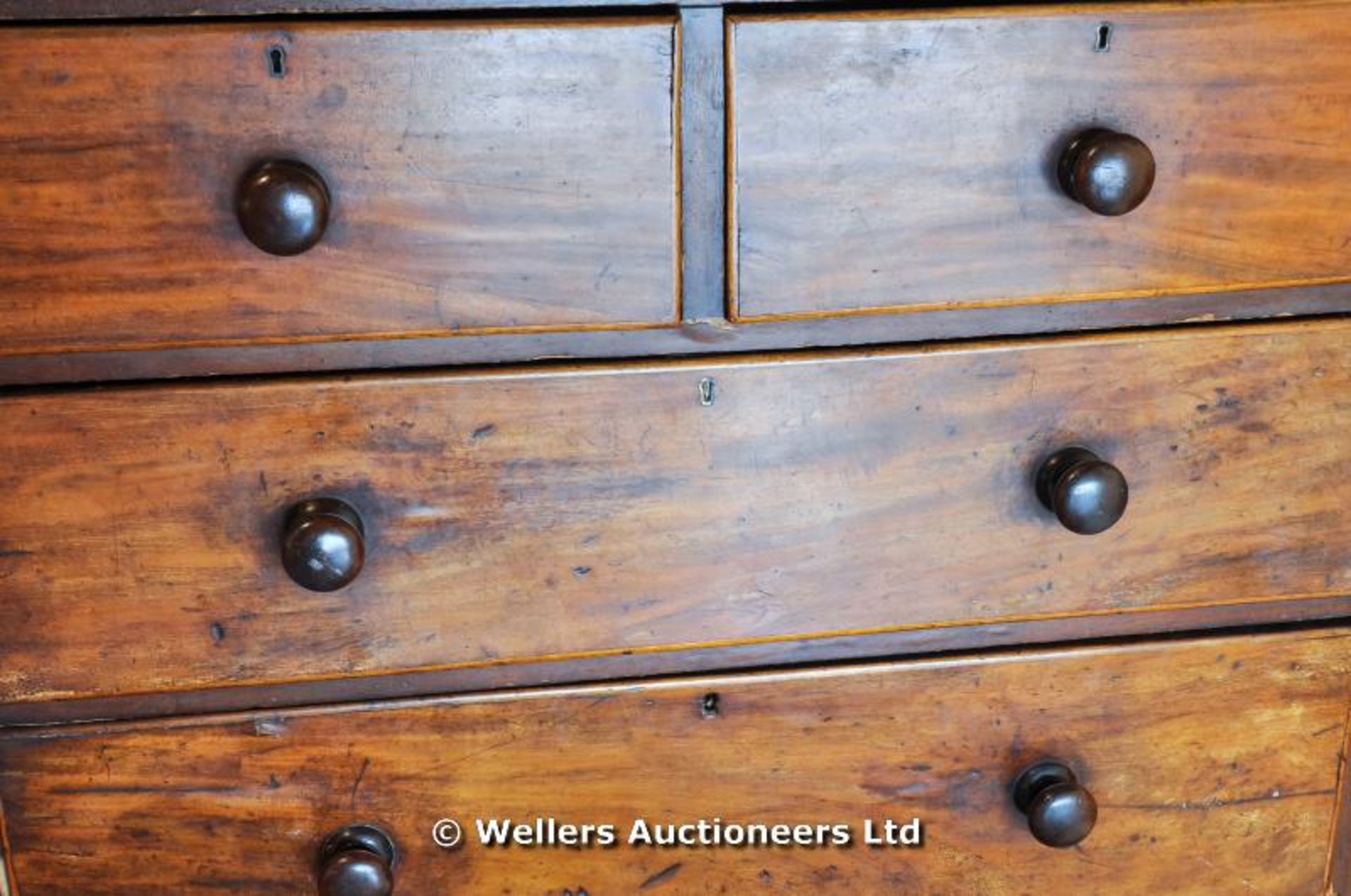 A mahogany chest of drawers, two short over three long, 118 wide x 53 deep x 116 high - Image 2 of 5