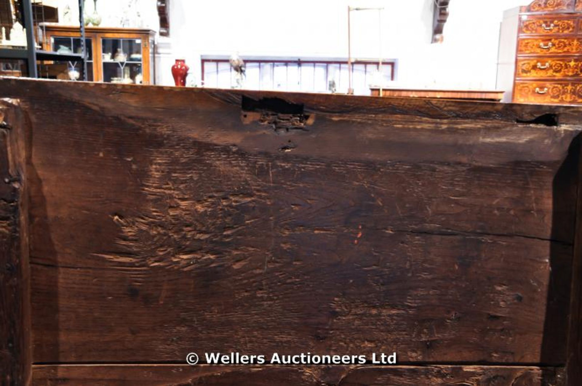 An 18thC oak mule chest, three panelled front with plank construction lid - Image 5 of 5