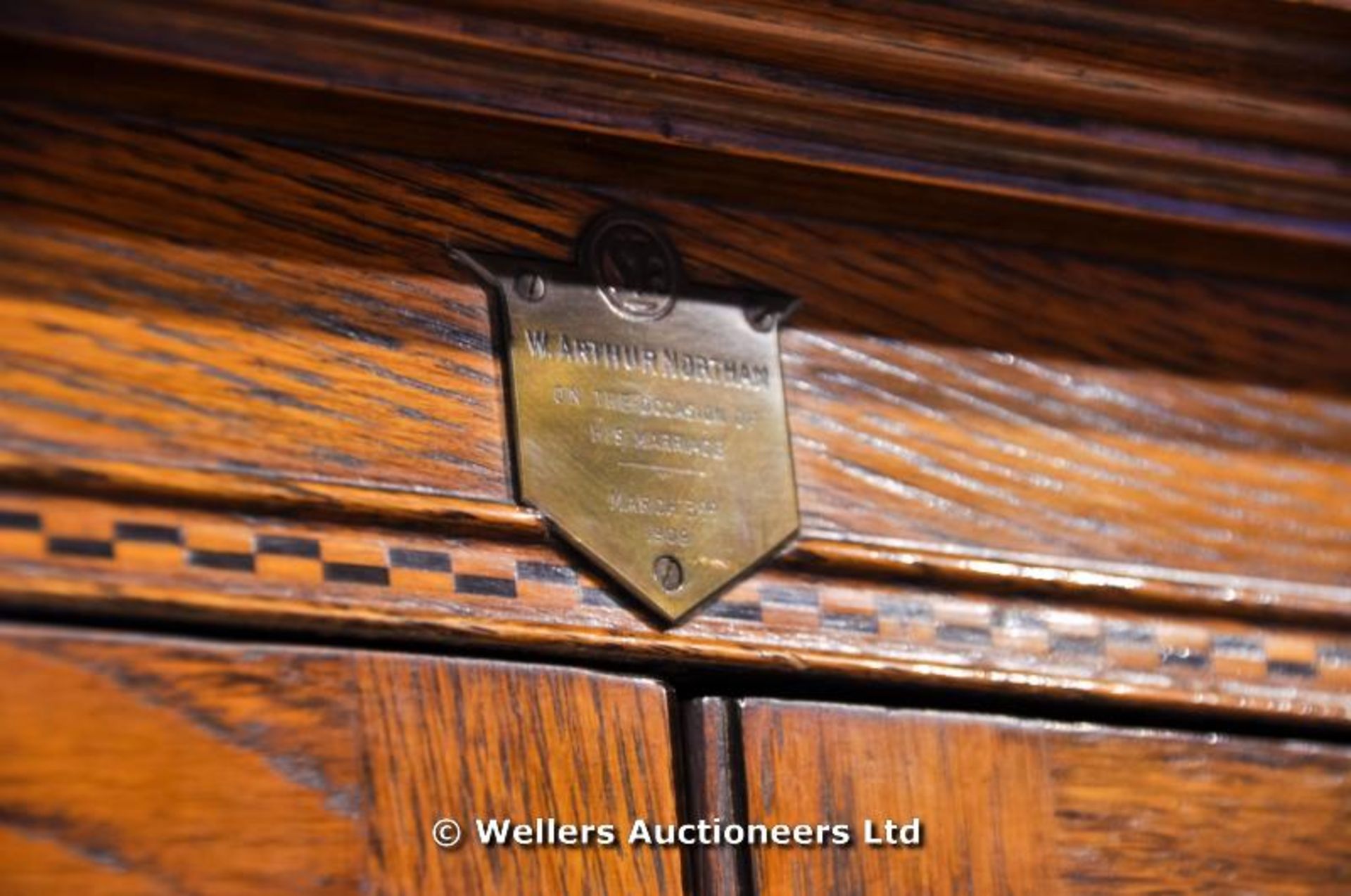 An Arts & Crafts oak bureau bookcase with curtained and glazed upper cupboard, above fully fitted - Image 4 of 4