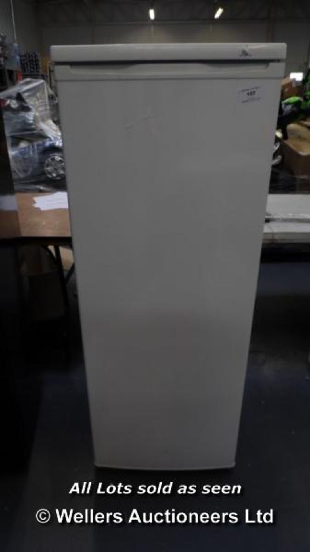 *ESSENTIALS CTF55W12 TALL FREEZER / GRADE: RETAIL RETURN / UNBOXED (DC6) [TA191214-157} (48073676)