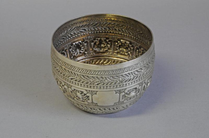 Victorian silver bowl, heavily embossed with the zodiac signs, by ML HL, hallmarked London 1873,