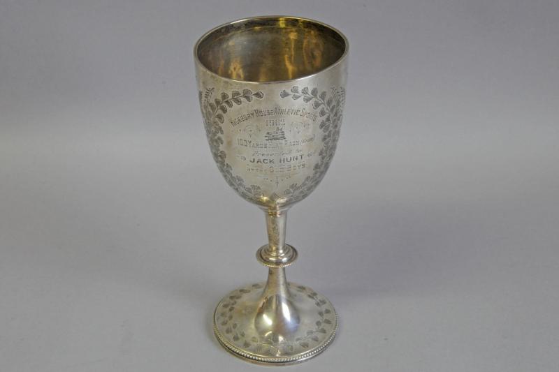 Silver chased leaf design goblet, by Charles Stuart Harris, hallmarked London 1901, gross weight